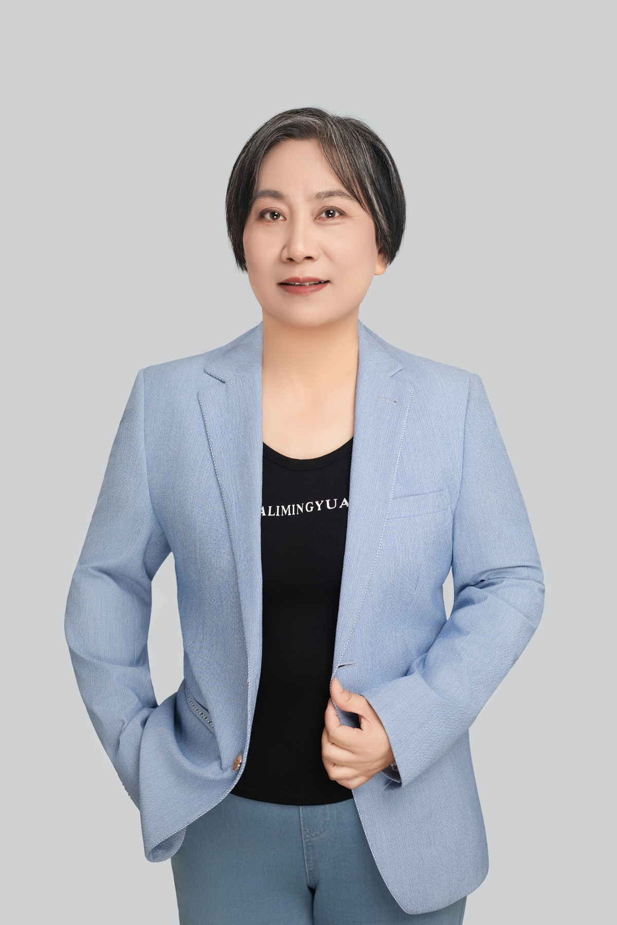 廉贞财税总会计师-牟主任